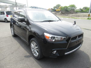 MITSUBISHI RVR